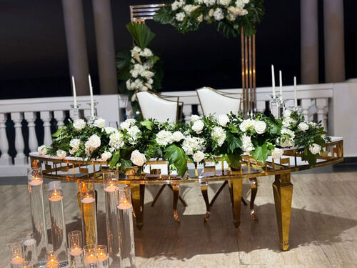 Gold Serpentine Table - White (1 Piece) view 2